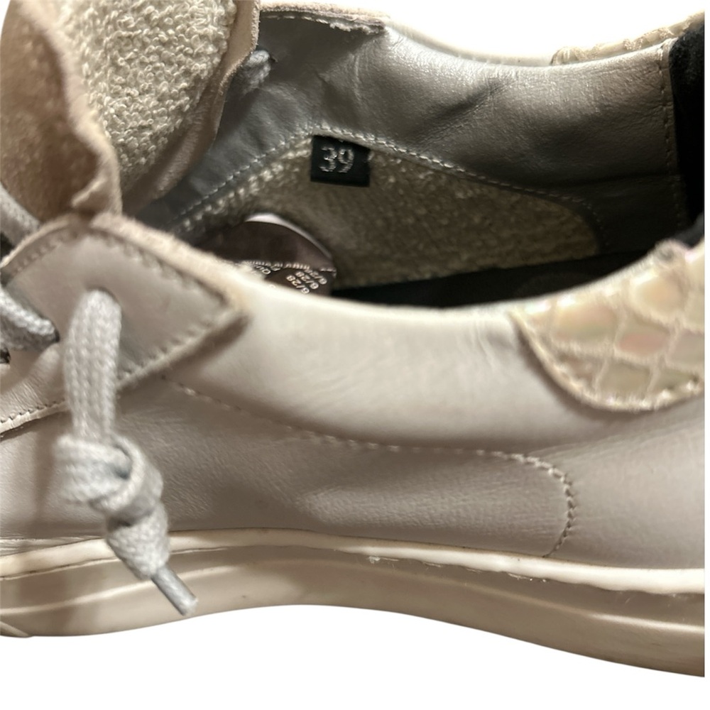 P448 Women's Thea Low Top Leather Lace Up Platform Sneakers Size 39 EU/8.5-9US - Picture 6 of 7